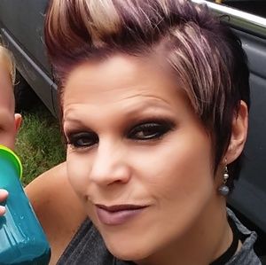 Meet your Posher, Tami